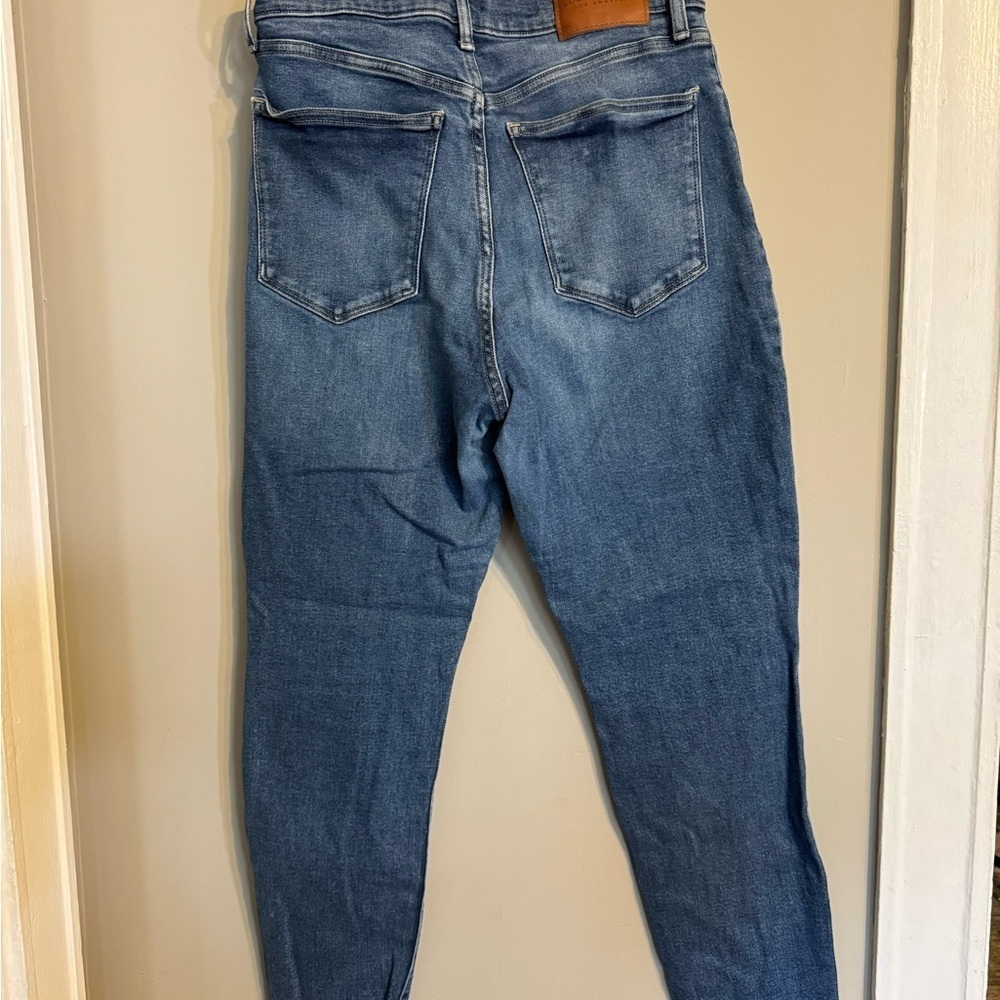 Lucky Brand High Rise Ankle Blue Jeans - Picture 6 of 6